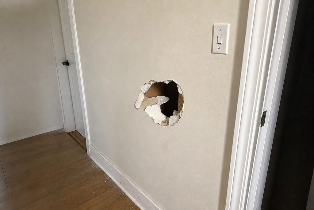 Drywall Repair photo