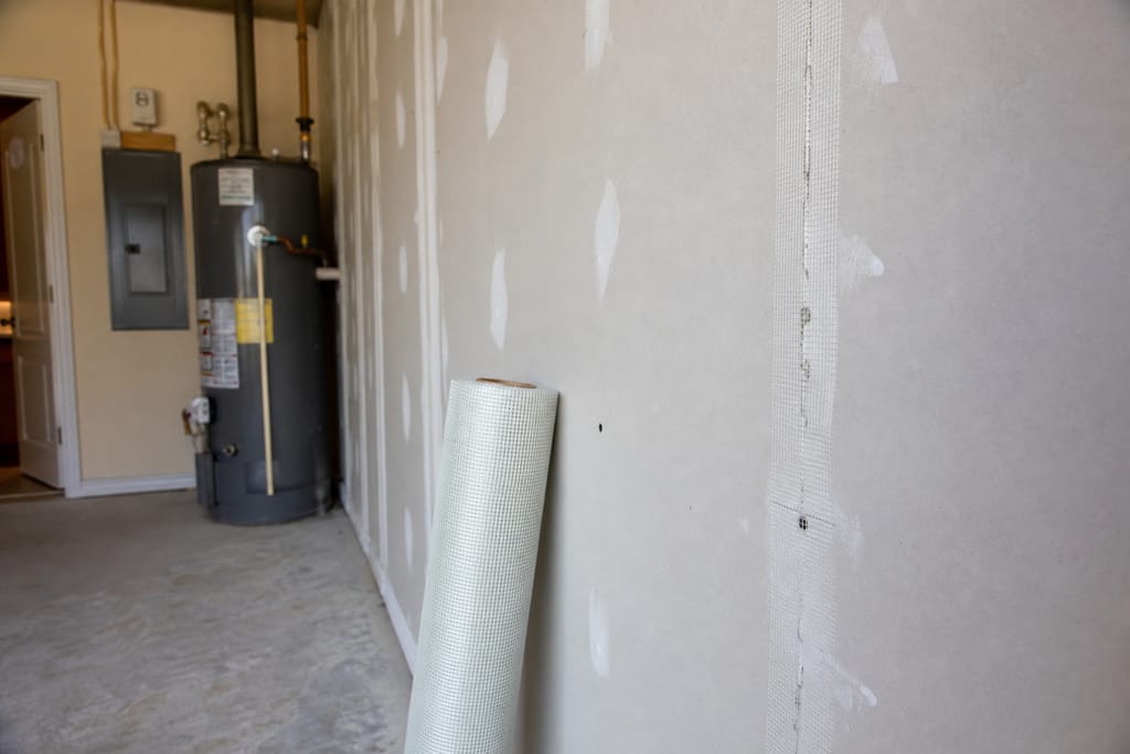 Fiberglass mesh tape photo