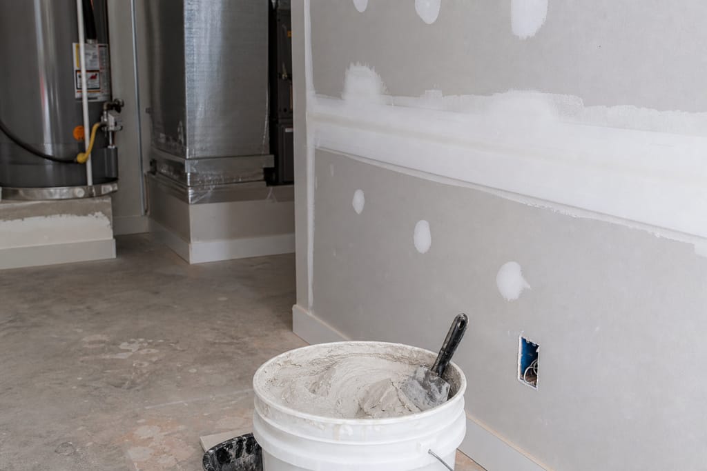 All-purpose finishing compound photo
