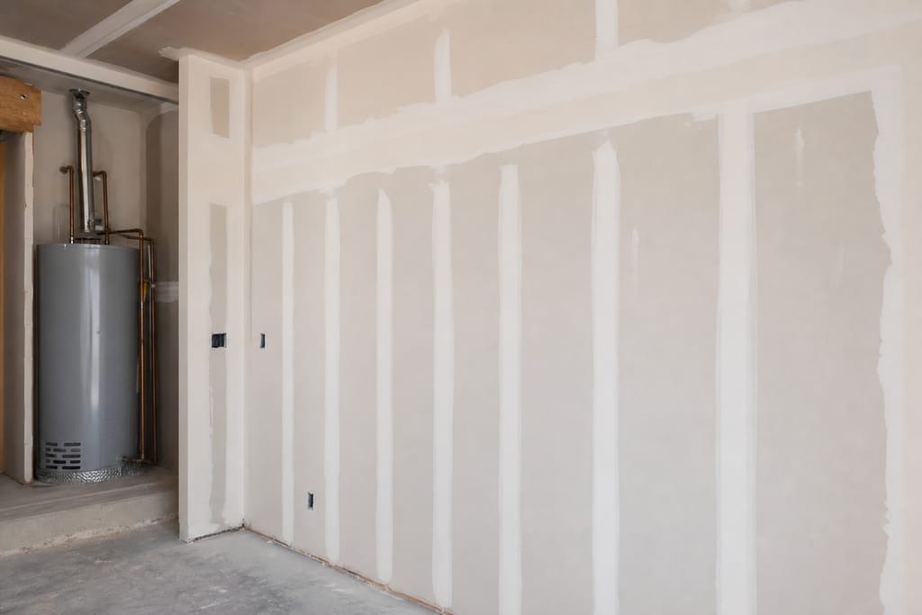 Compound and tape photo